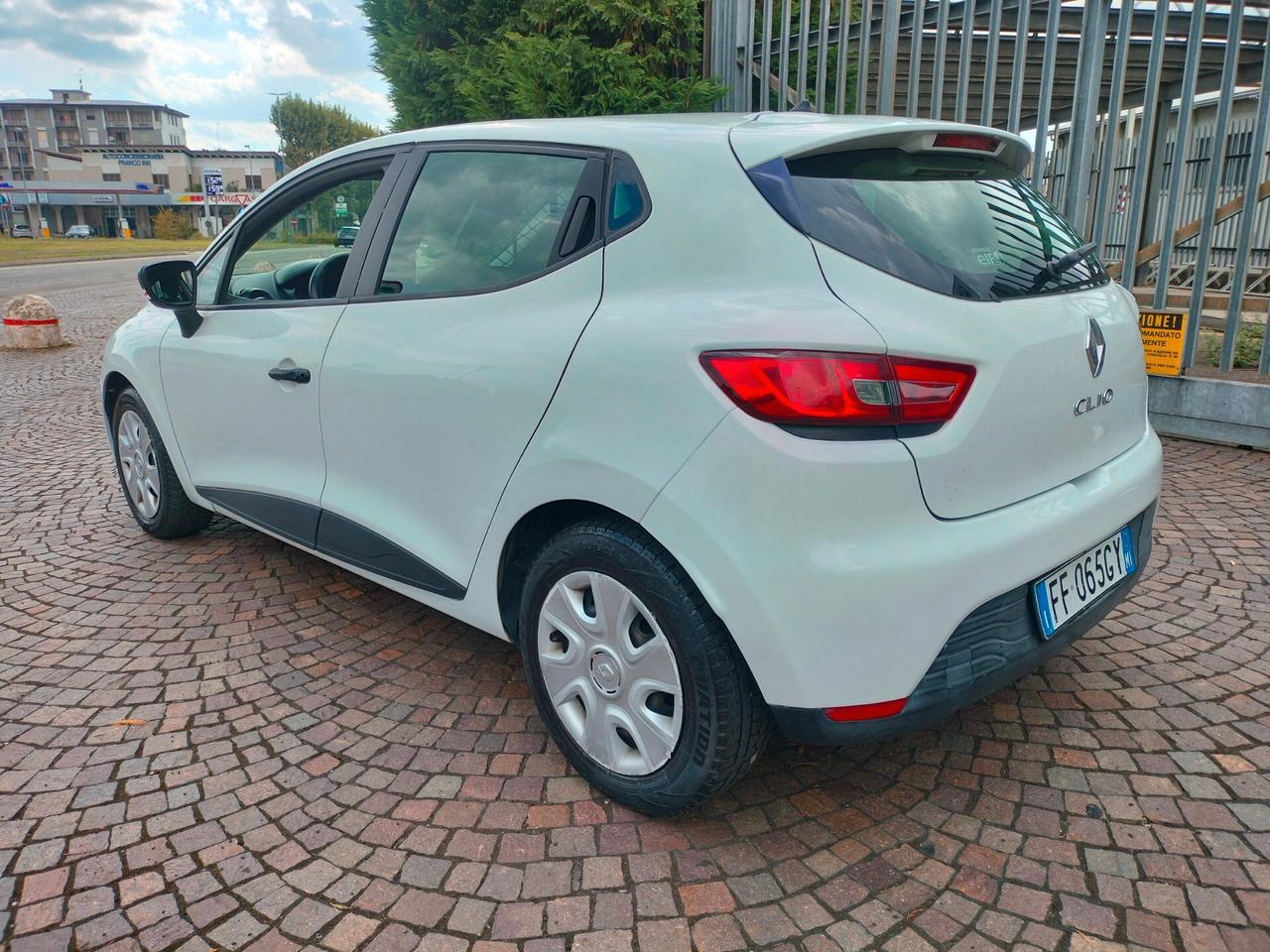 Renault Clio VAN 1.2 BENZINA IMPIANTO GPL ORIGINALE