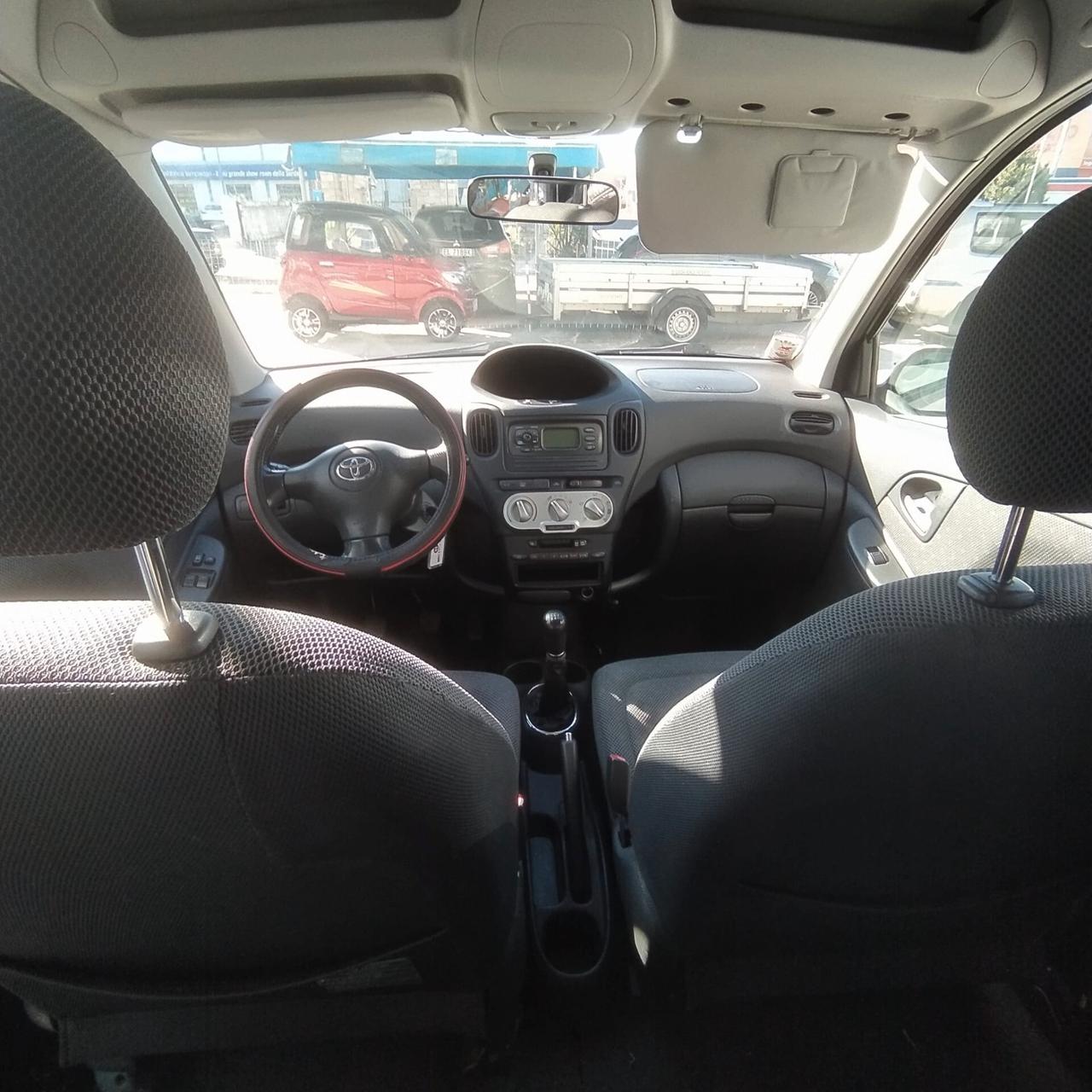Toyota Yaris Verso 1.4 Tdi D-4D cat Sol '03