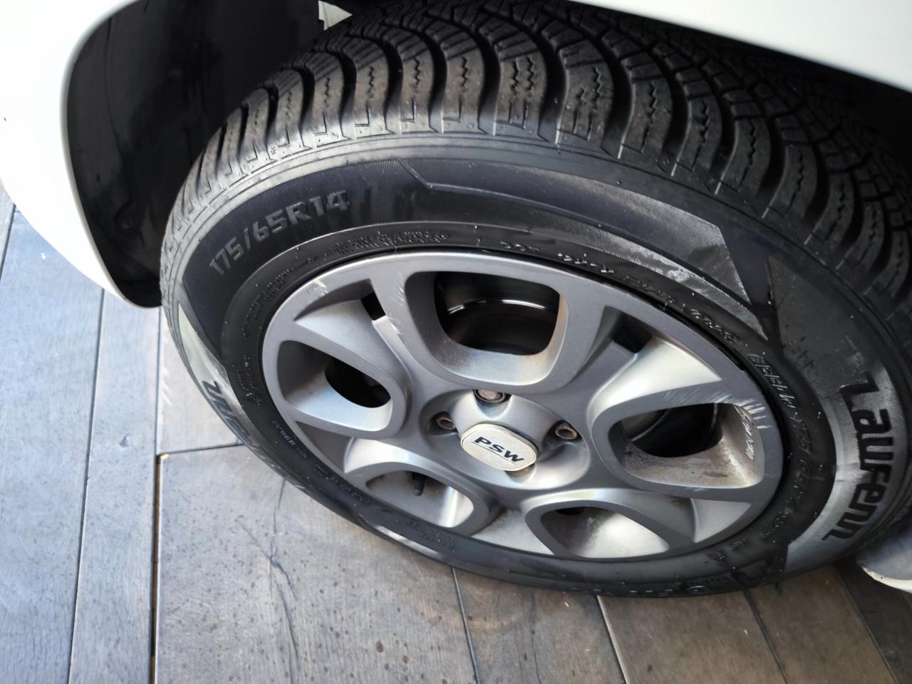 Fiat Panda 1.2 Lounge GPL