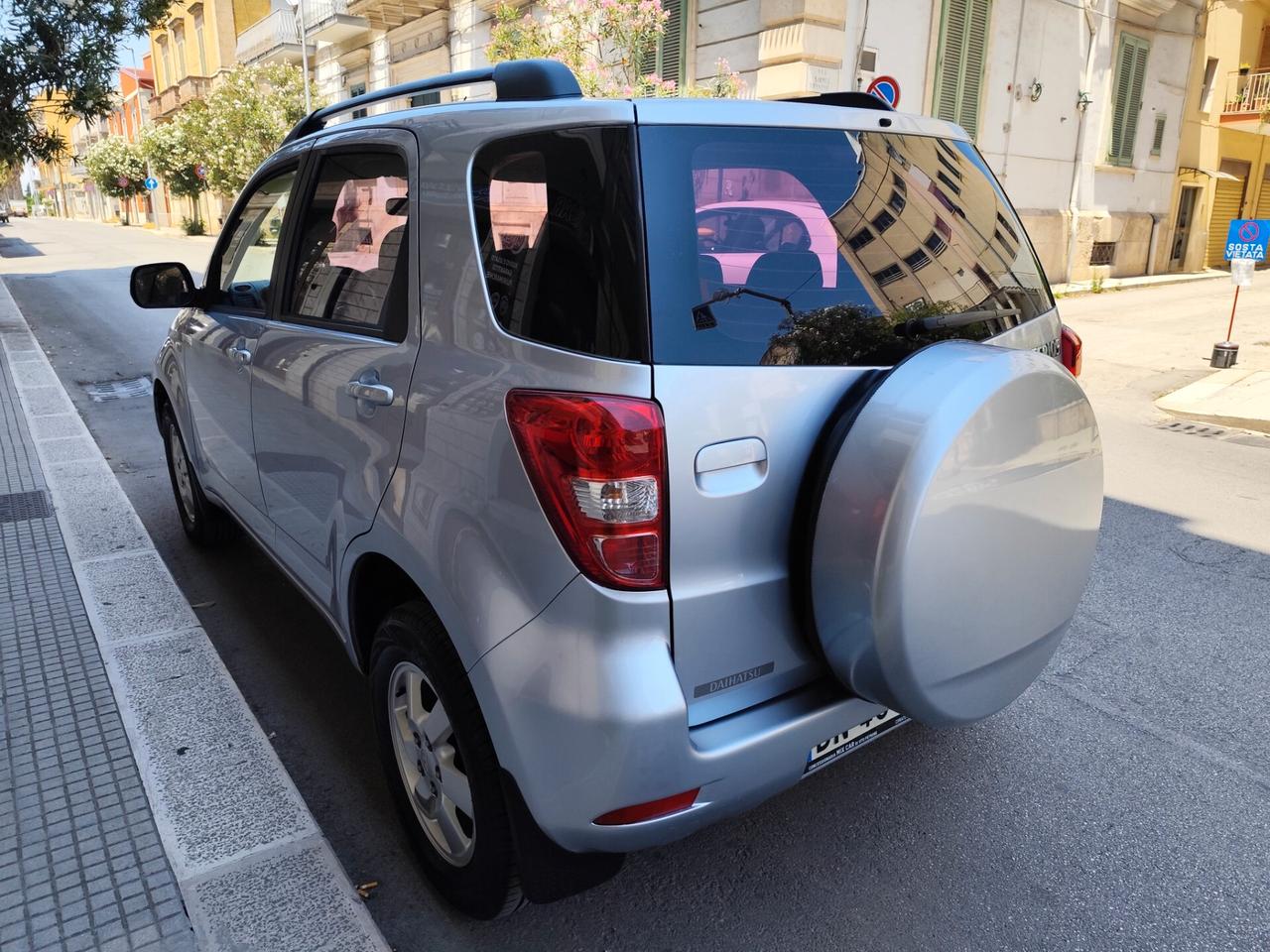 Daihatsu Terios 1.5 BENZINA 105CV 4WD 4X4 PERFETTA