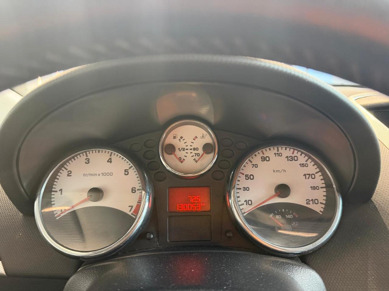 Peugeot 207 1.4 5p. OK NEOPATENTATI