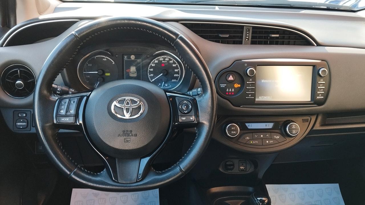 TOYOTA YARIS 1.5 Hybrid AUTO -GRANZIA FULL