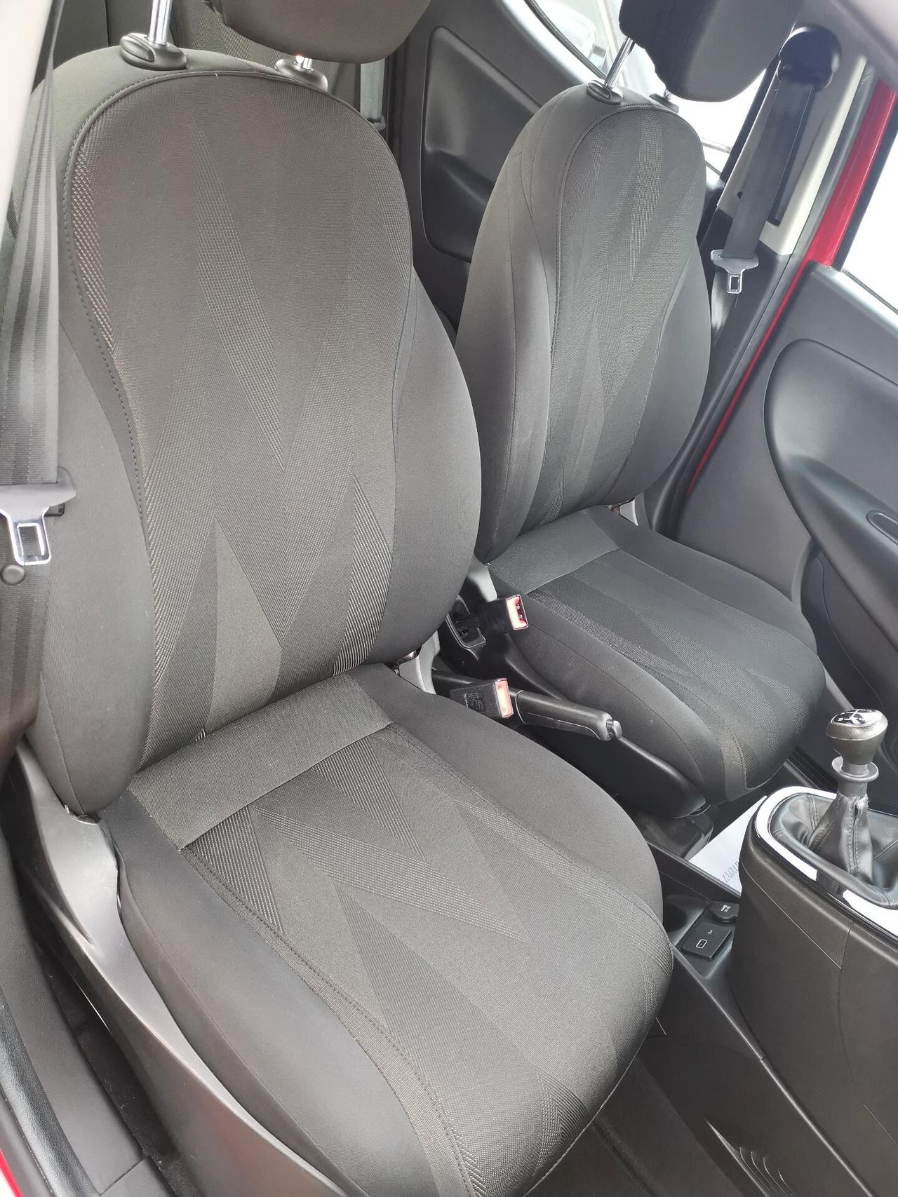 Lancia Ypsilon 0.9 TwinAir 85 CV 5 porte Metano Ecochic Gold