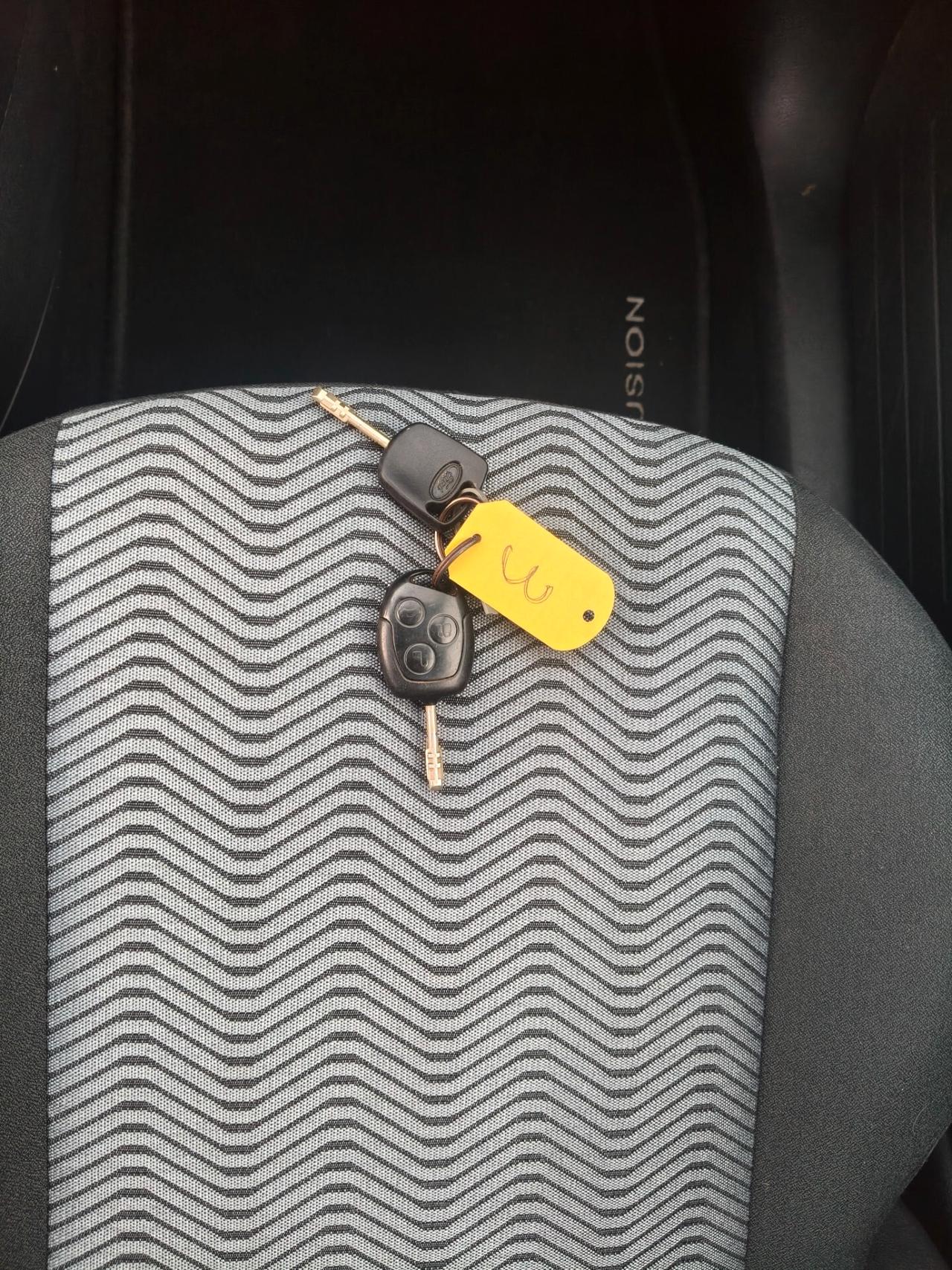 Ford Fusion 1.6 5 porte SOLAMENTE 115.000 KM