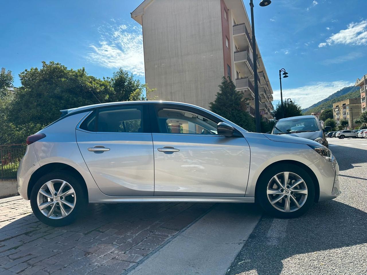 Opel Corsa 1.2 100 CV Elegance