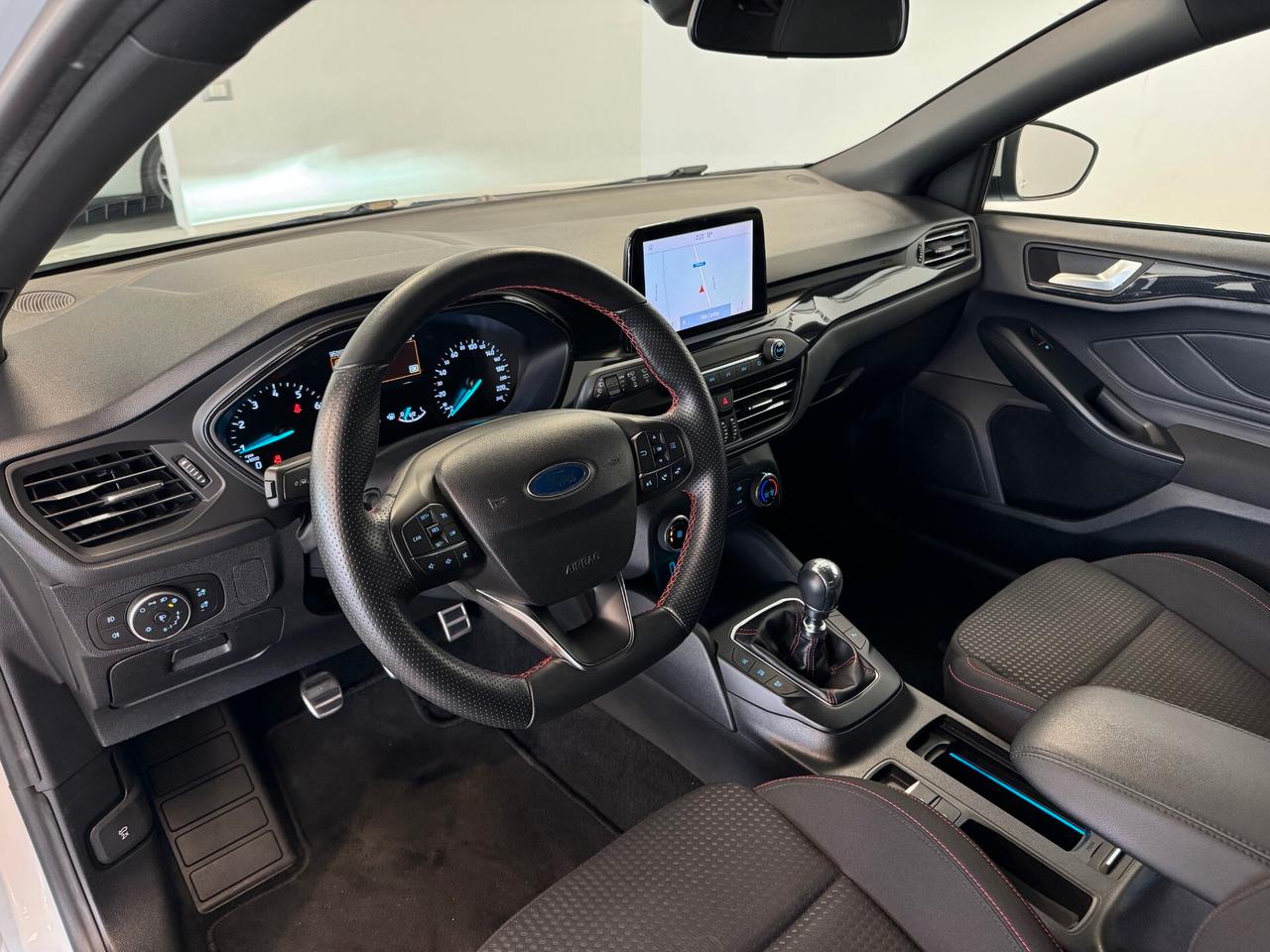 Ford Focus 1.0 EcoBoost 125 CV 5p. ST-Line NAVI UNIPROP