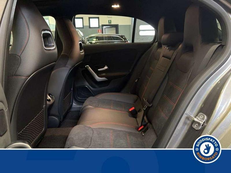 Mercedes-Benz Classe A 250 Automatic 4Matic AMG Line Premium