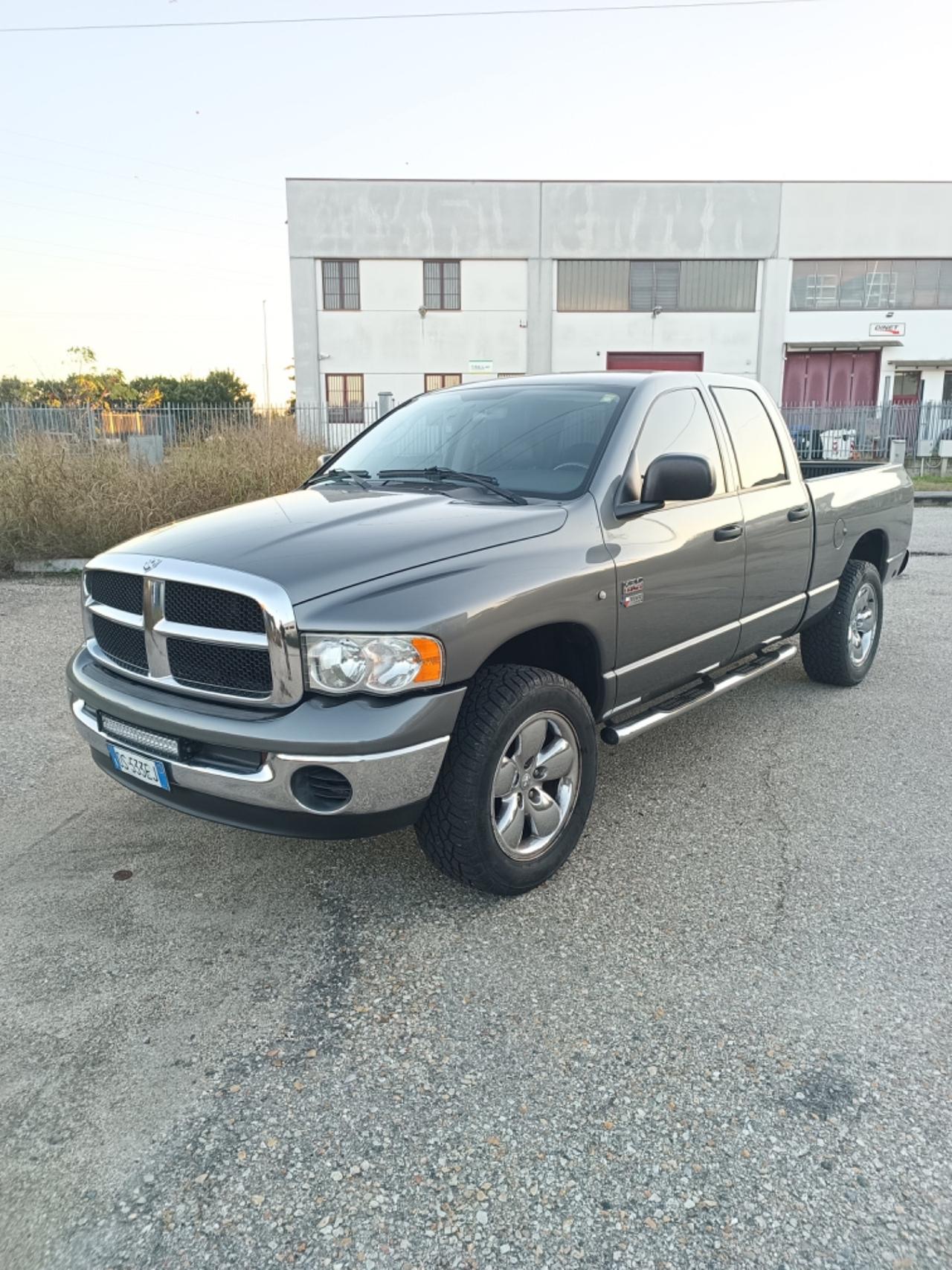 Dodge RAM Quad cab