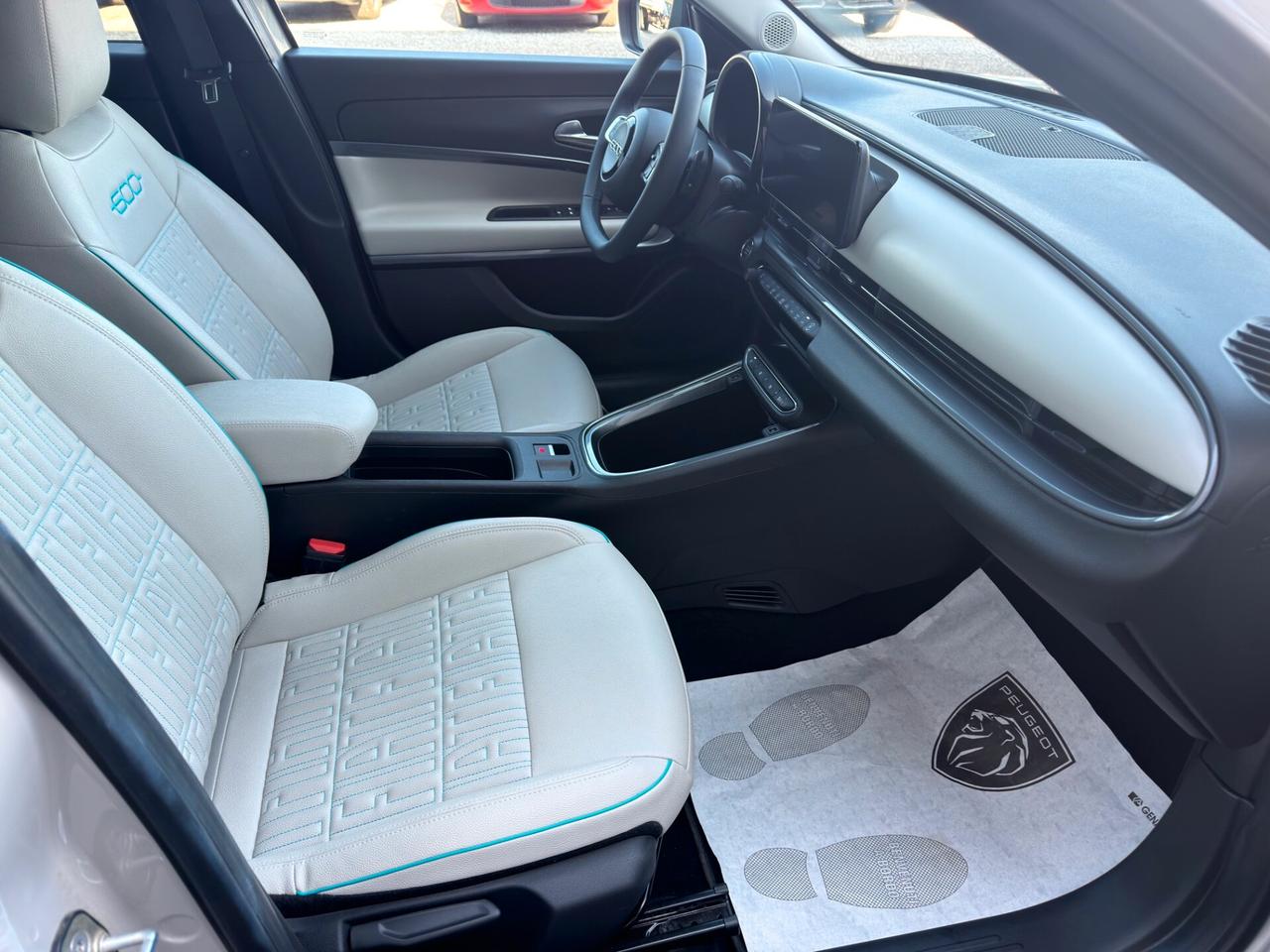 Fiat 600 Hybrid 136 CV DCT MHEV La Prima