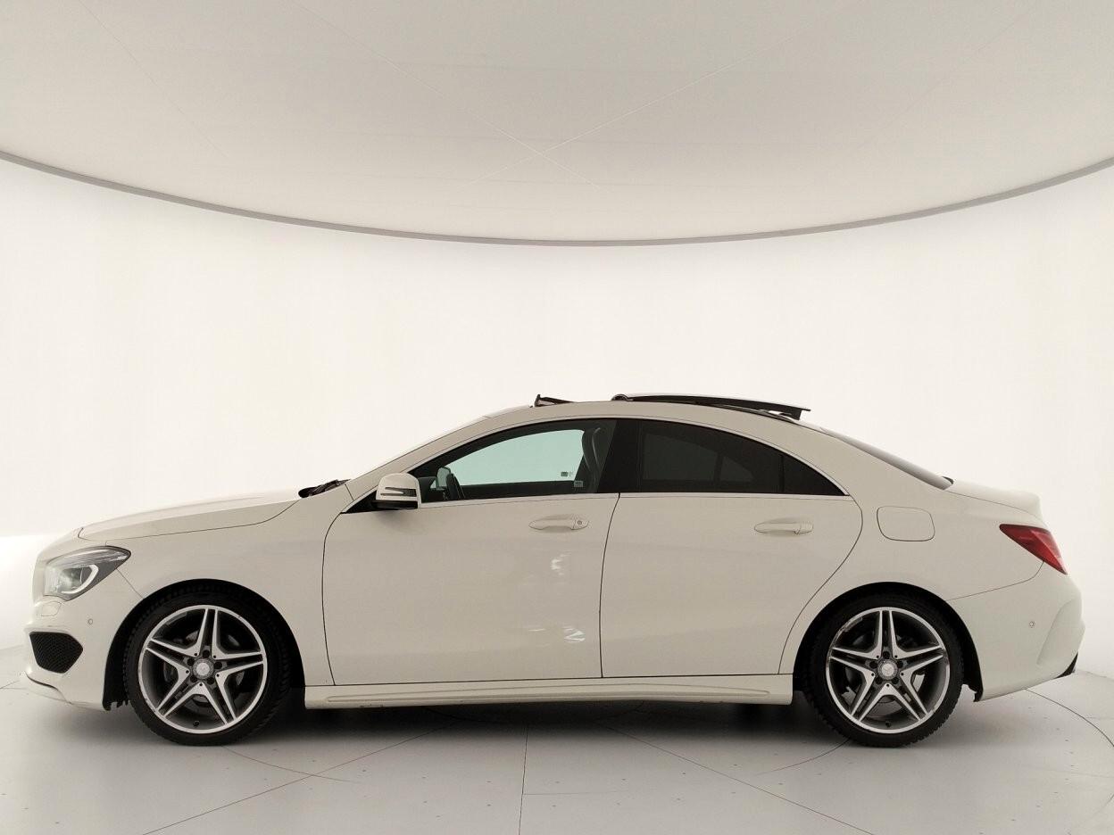 MERCEDES-BENZ CLA200 cdi Premium auto - TETTO PANORAMICO APRIBILE