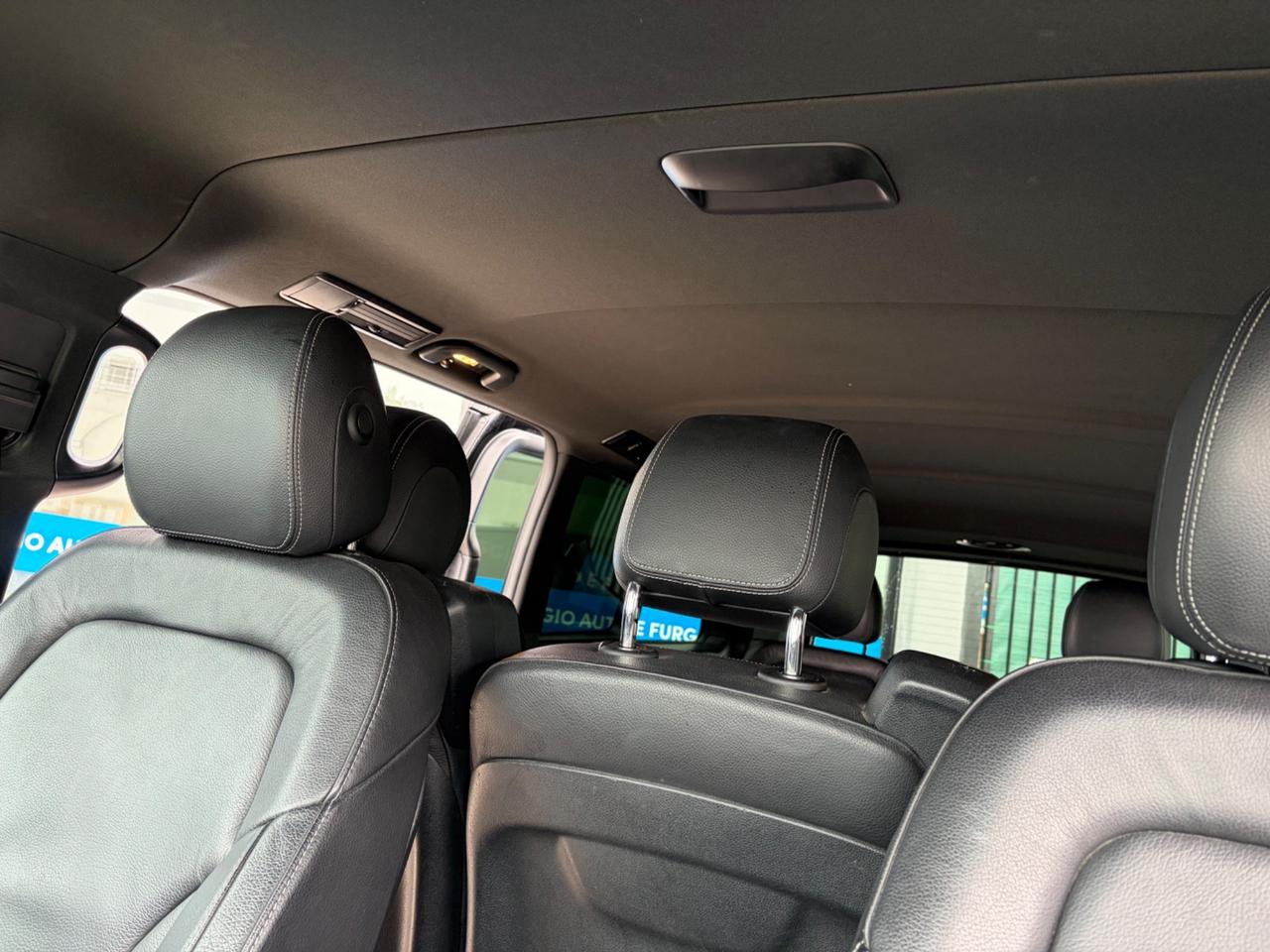 Mercedes-benz V 220 d Automatic 4Matic Premium Extralong