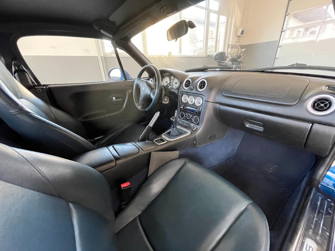 Mazda MX-5 1.8i 16V cat 10th Anniversary