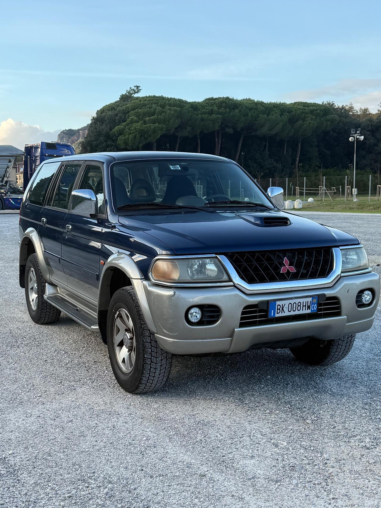 Mitsubishi Pajero Sport 2.5 TDI GLS Target