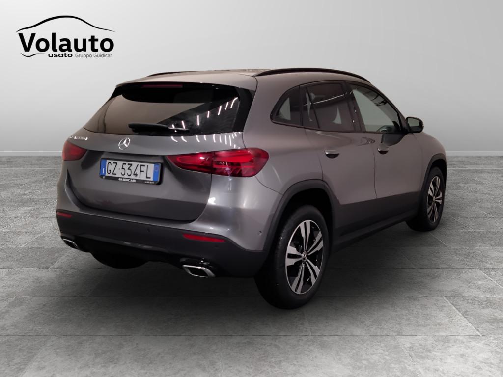 Mercedes-Benz GLA-H247 2023 - GLA 200 d Progressive Advanced auto