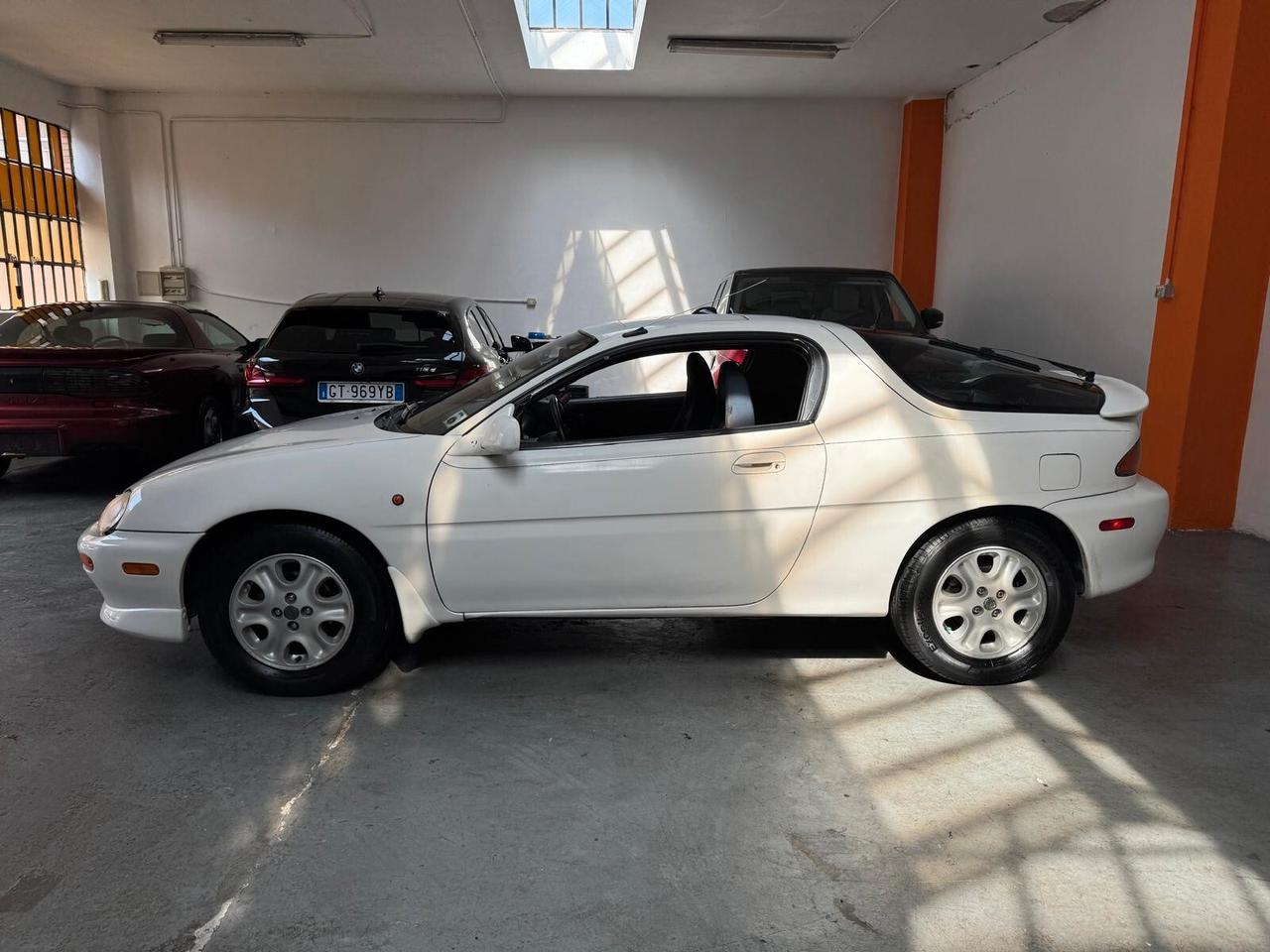 Mazda MX-3 V6 benzina 1994