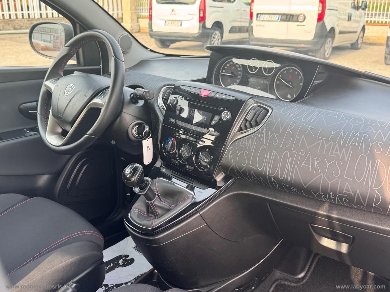 LANCIA Ypsilon 0.9 T.Air 85CV 5p.Met.Ec.Elef.