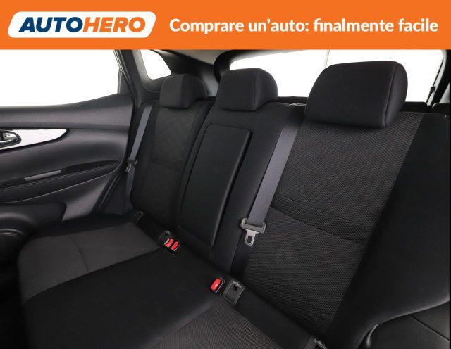 NISSAN Qashqai 1.5 dCi N-Connecta