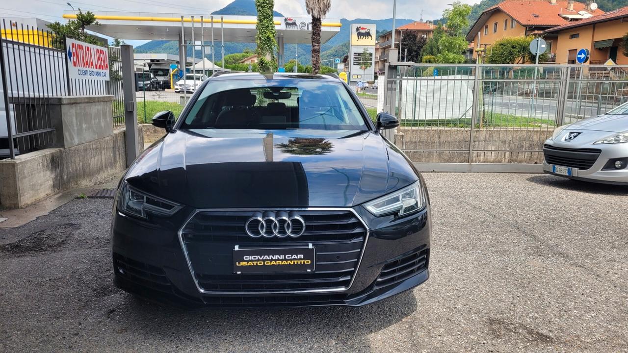 Audi A4 Avant 30 TDI S tronic Business