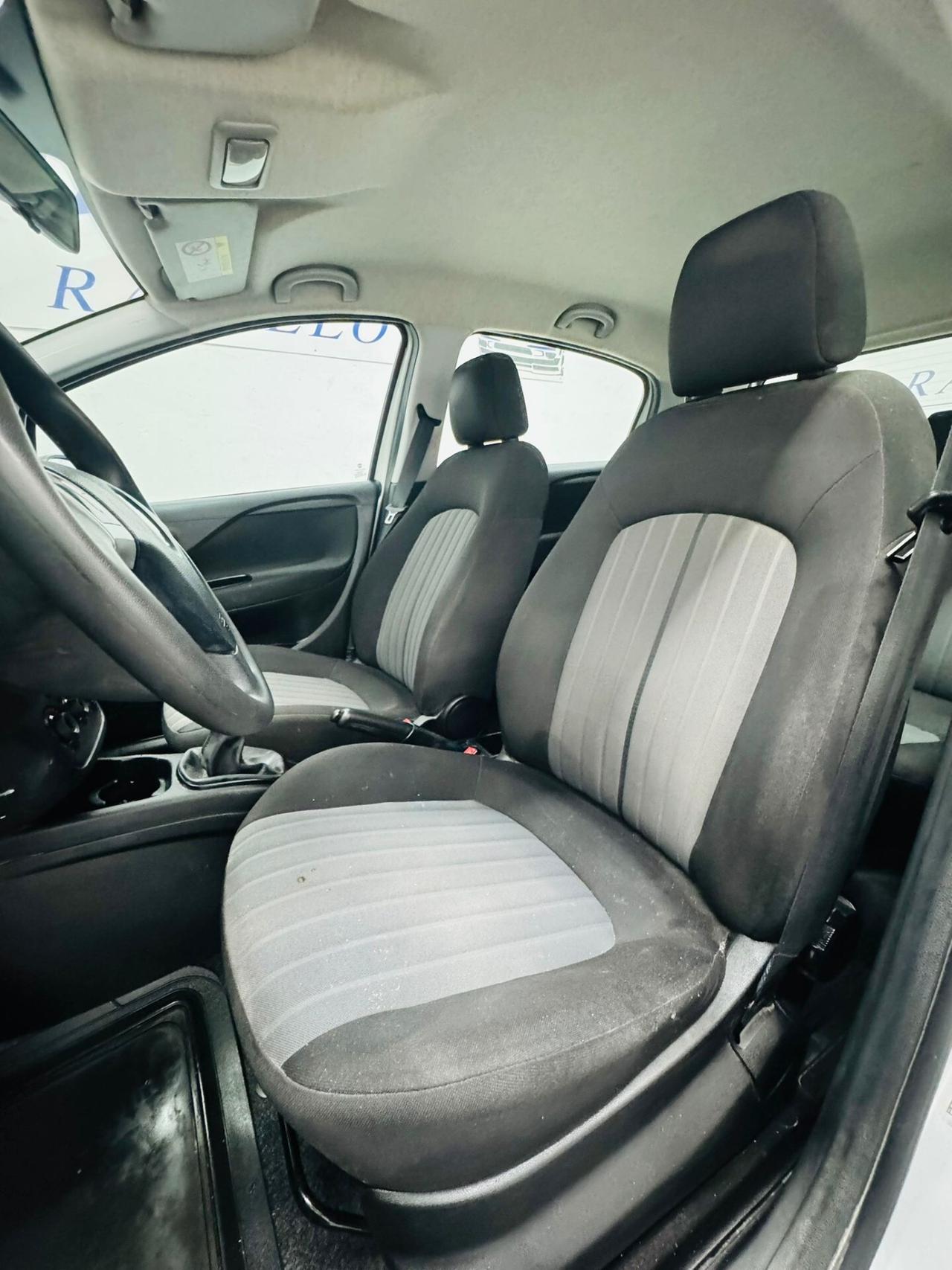 Fiat Punto 1.2 5 porte Street
