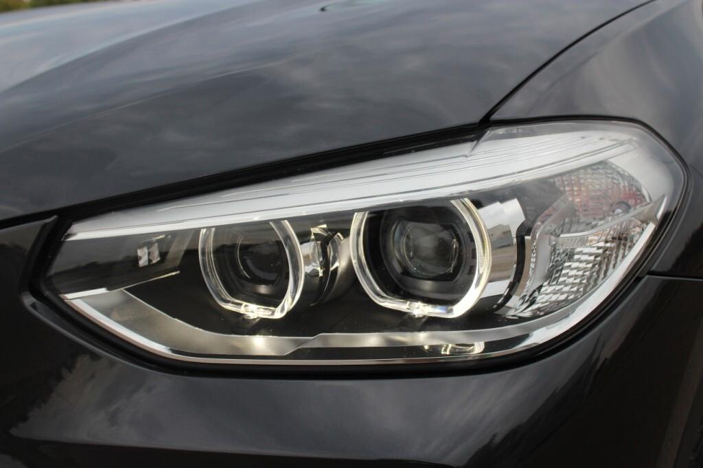 BMW X3 sdrive 18d 150CV *CARPLAY *VOLANTE-M
