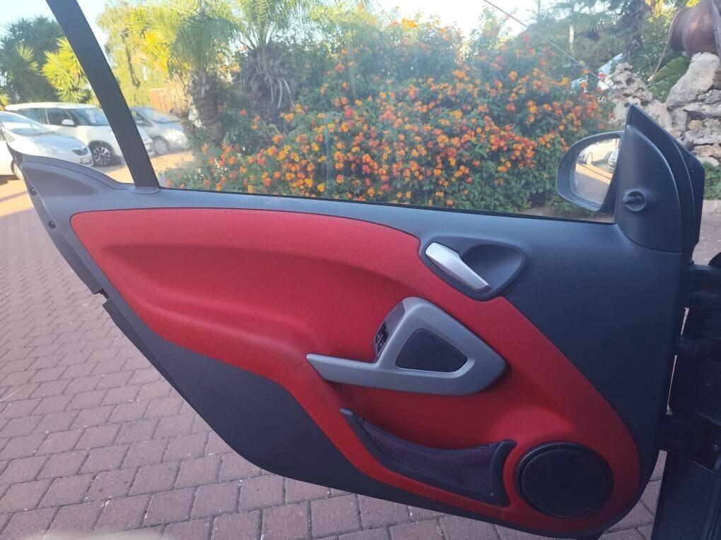 Smart ForTwo 1000 52 kW coupé pure