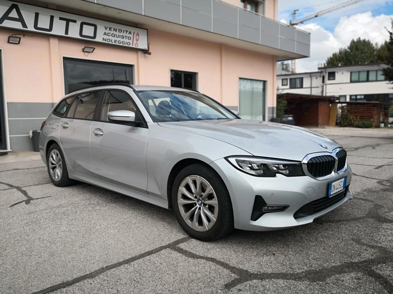 Bmw 320d MHEV Touring ***CAR PLAY***NAVI***BAGAGLIAIO ELETTRICO***