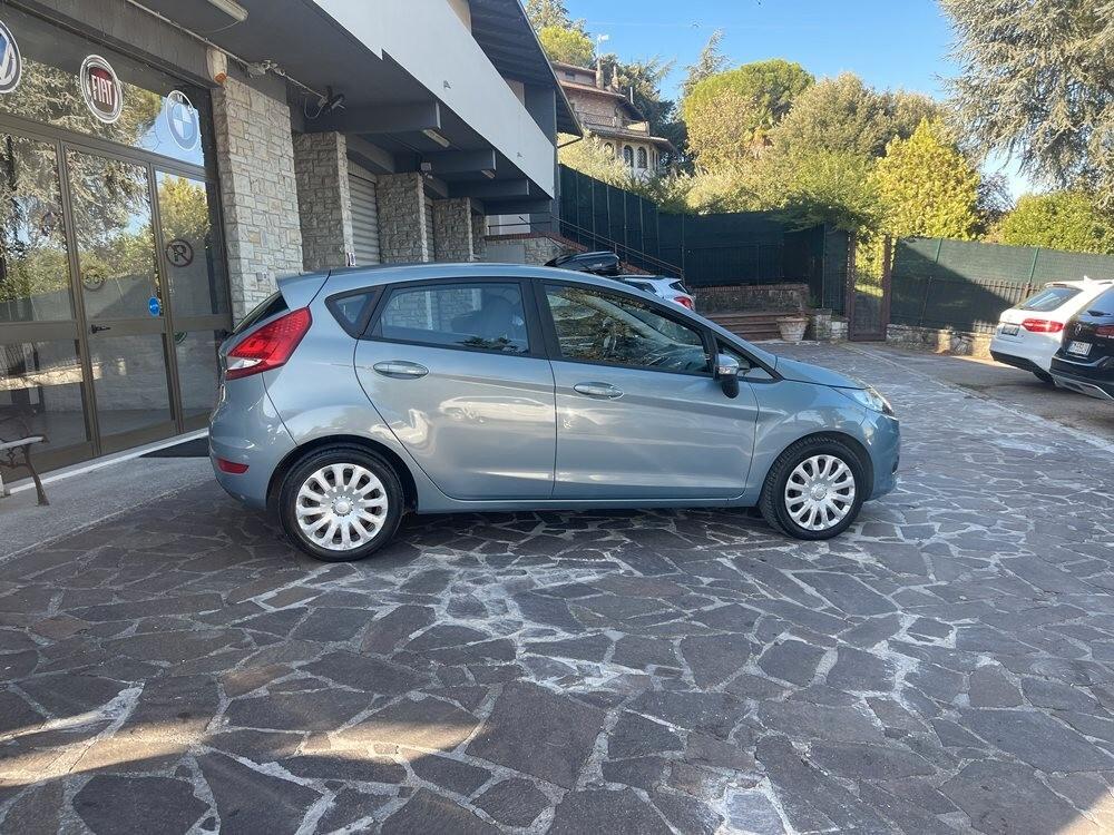 Ford Fiesta 1.4 TDCi 5p. Titanium NEO PATENTATI