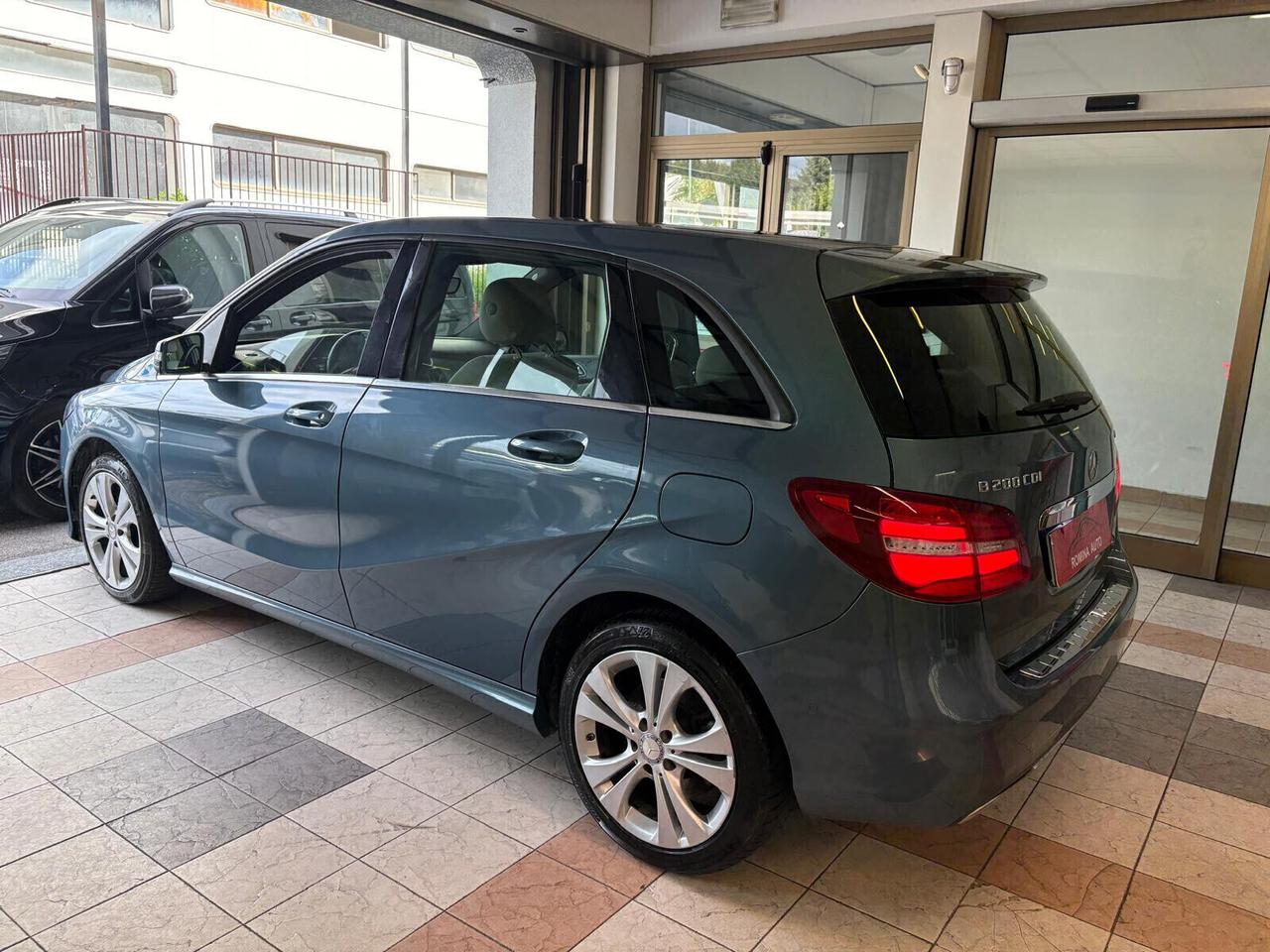 Mercedes-benz B 200 d Automatic 4Matic Premium