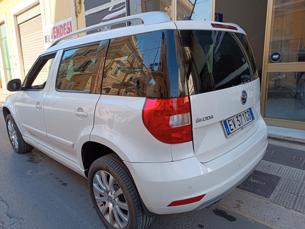 Skoda Yeti Outdoor 2.0 TDI 110CV AMBITION NAVI CAMERA FULL