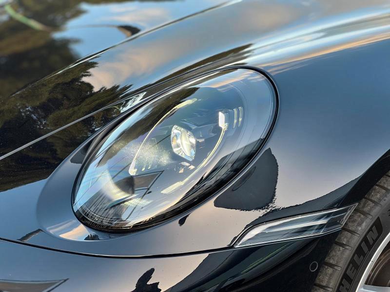 Porsche 992 3.0 Carrera auto