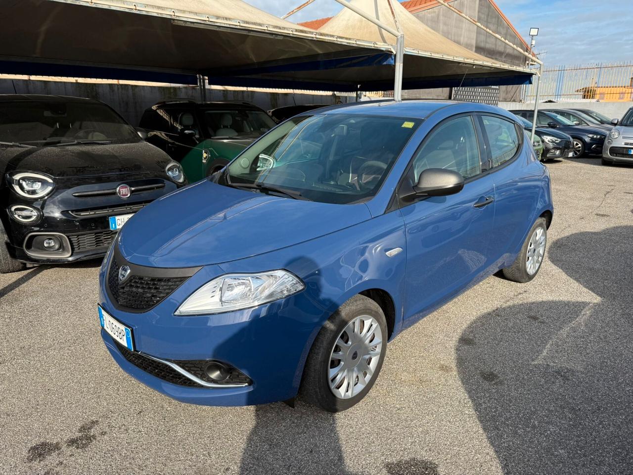 Lancia Ypsilon 1.2 69 CV 5 porte GPL Ecochic Gold