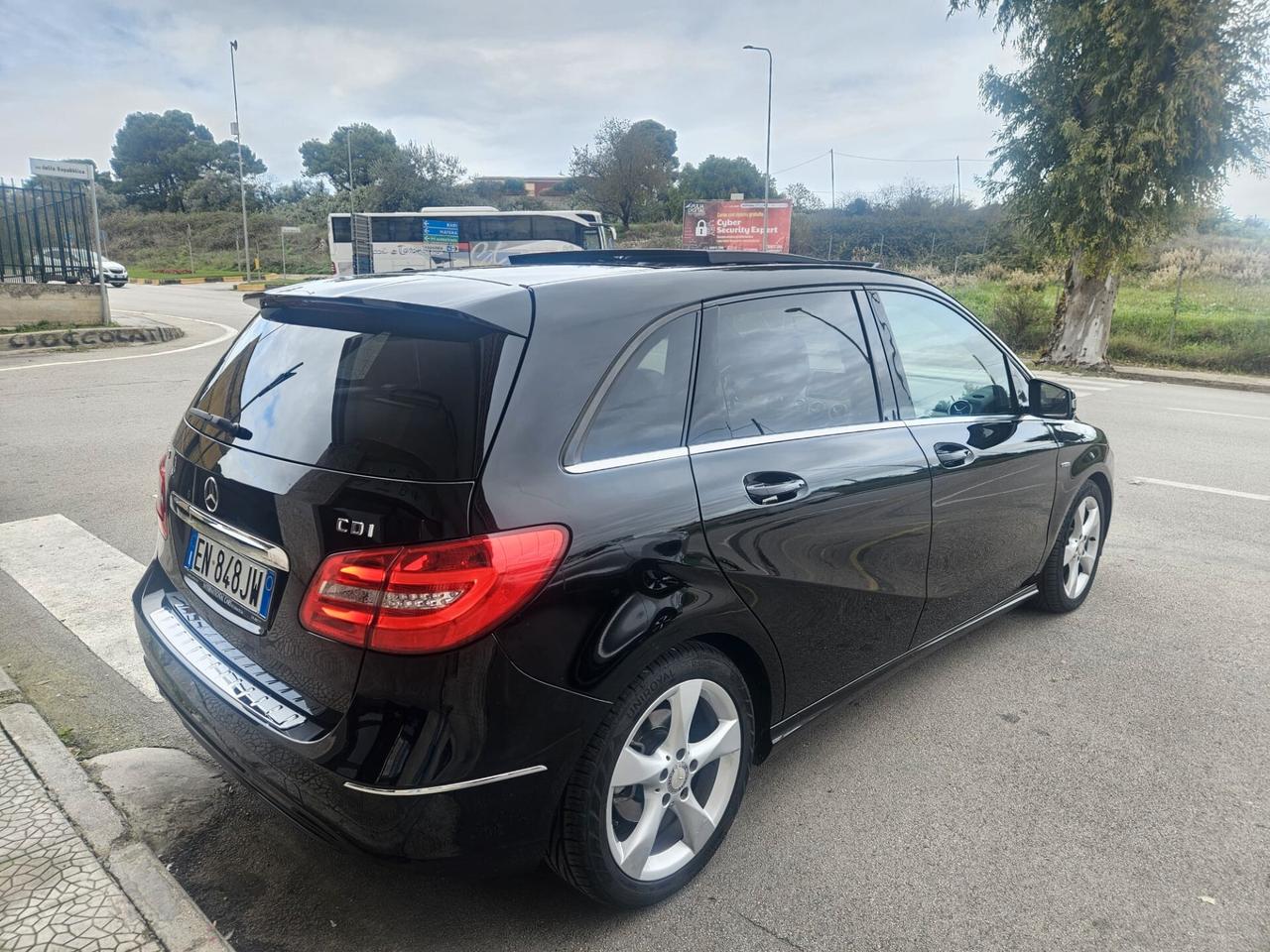 Mercedes Classe B 180 CDI PREMIUM TETTO APRIBILE