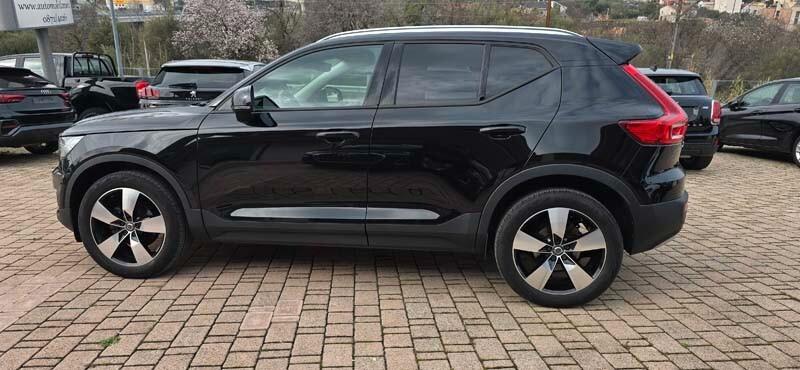 Volvo XC40 Volvo XC40 D3 2.0 TDI 150 CV MomentumPro Edition