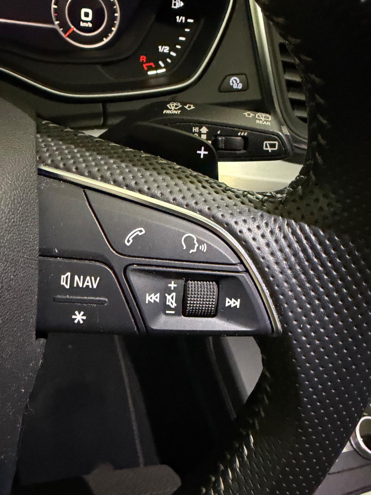 AUDI Q5 40 TDI S TRONIC S LINE PLUS 124.000 KM