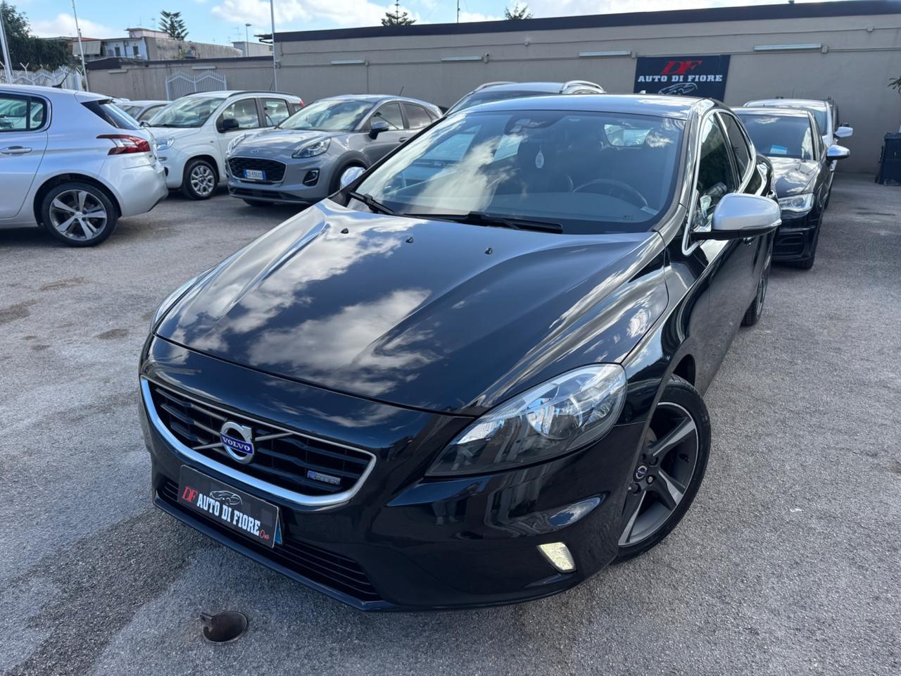 Volvo V40 D2 1.6 diesel R-design NAVI Block Shaft