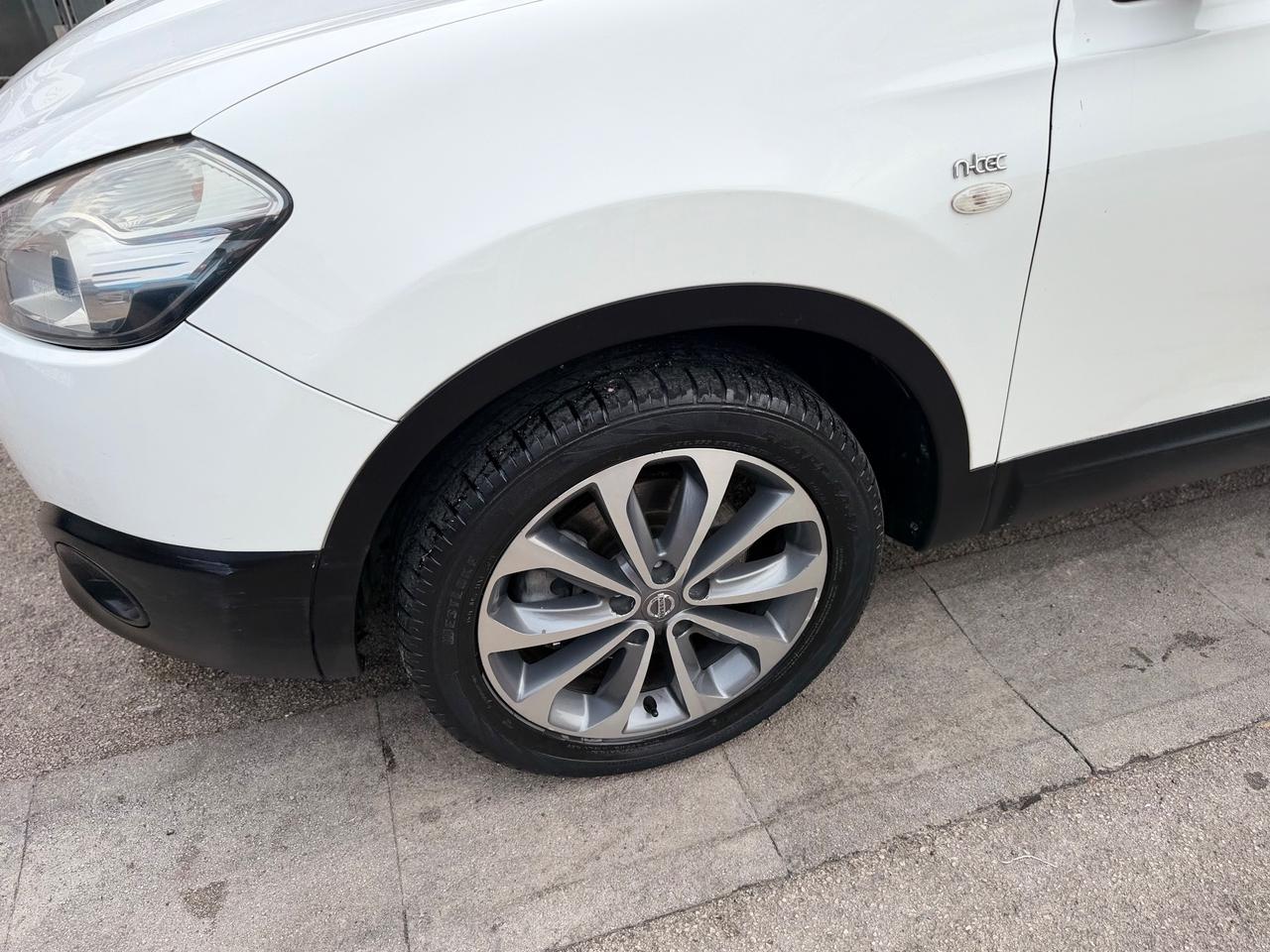 Nissan Qashqai Qashqai+2 2.0 dCi DPF Tekna