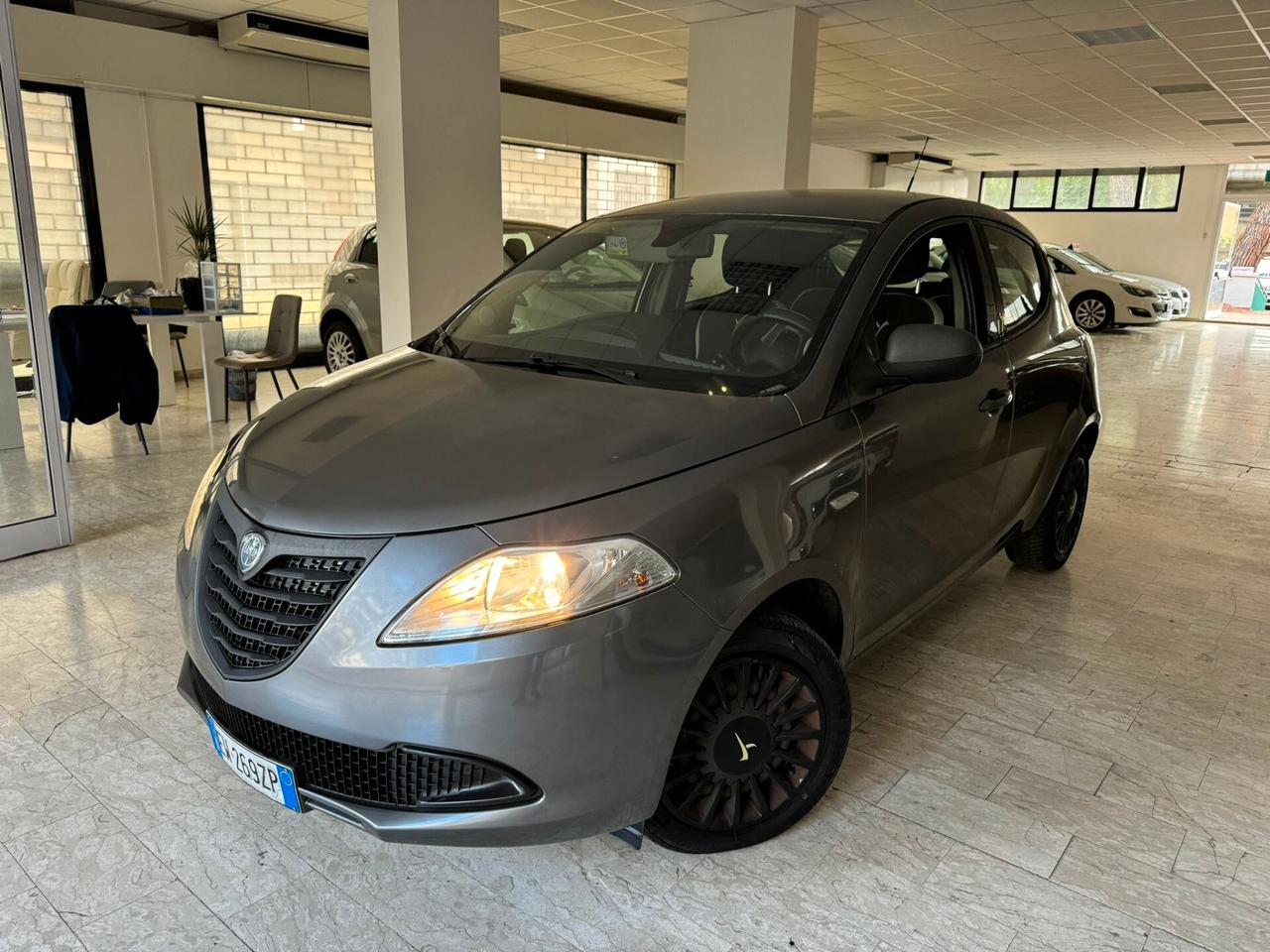 Lancia Ypsilon 1.3 MJT 16V 95 CV 5 porte S&S Gold