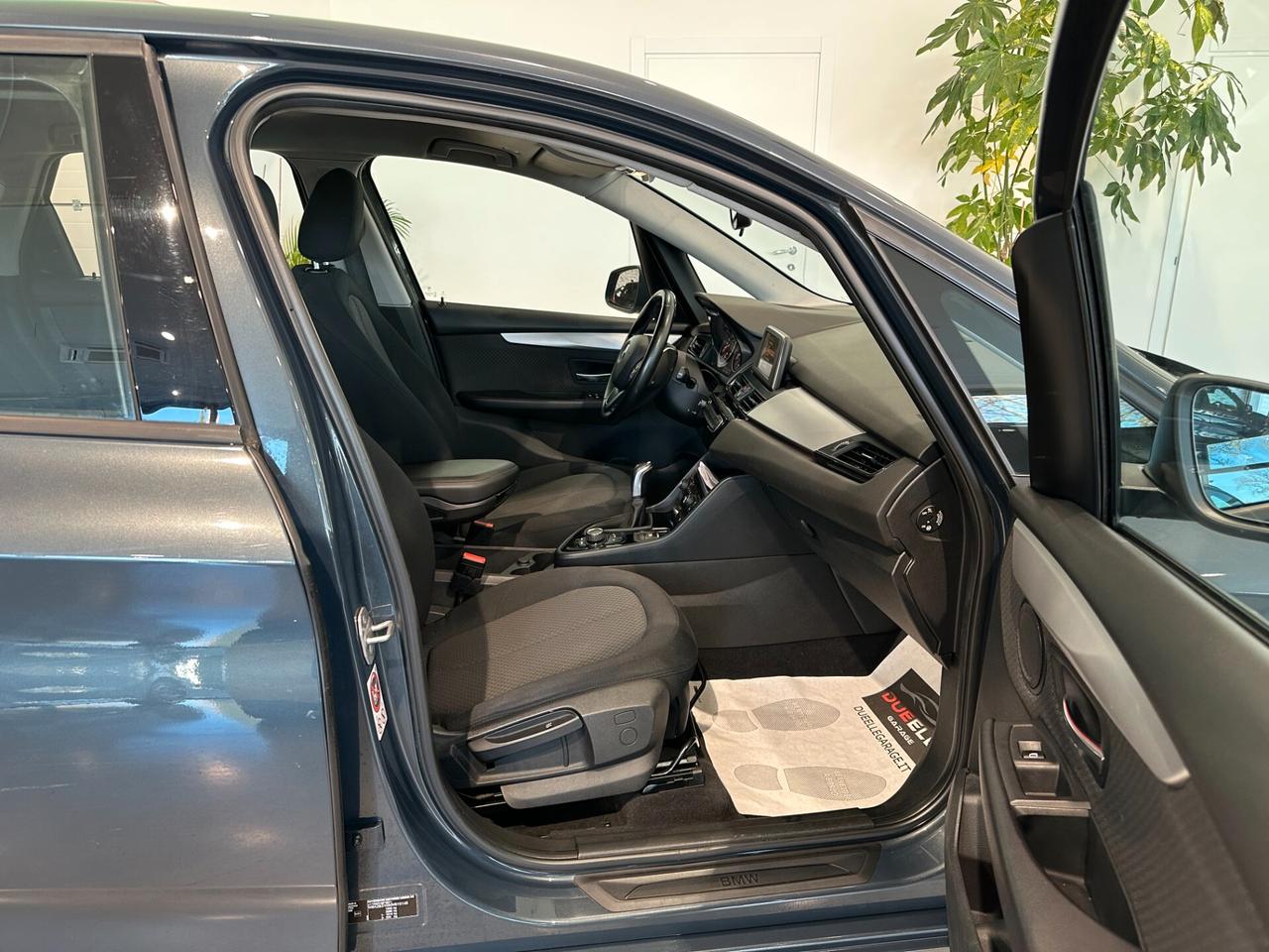 Bmw 216 216d Active Tourer Neo Patentati
