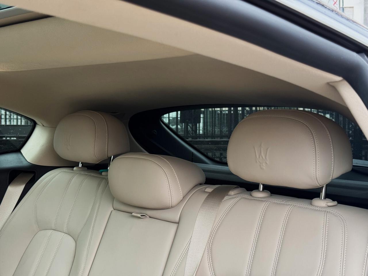 Maserati Levante 3.0 DS V6 Gransport 250CV Q4 TETTO 360