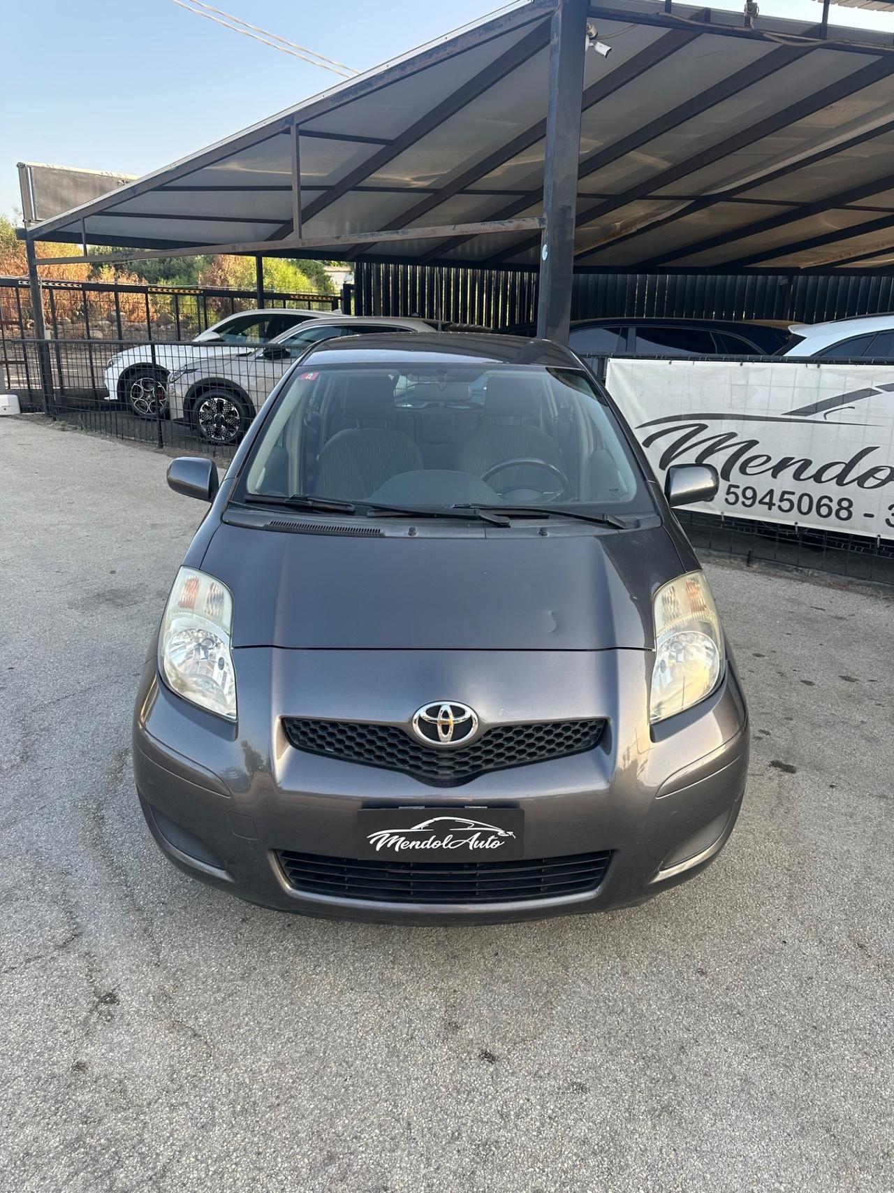 Toyota Yaris 1.3 5 porte Sol