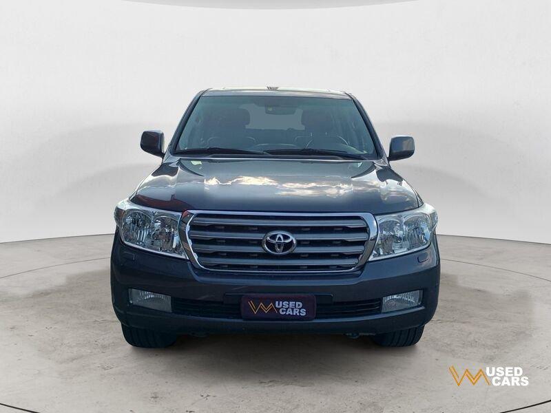 Toyota Land Cruiser V8 Land Cruiser V8 4.5 D4-D 5 posti