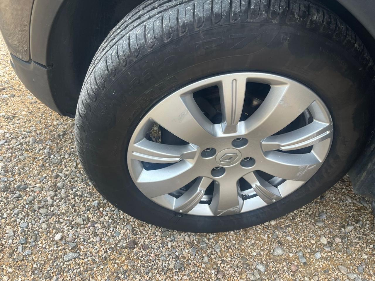 Renault Captur 0.9 Benzina - Neopatentati