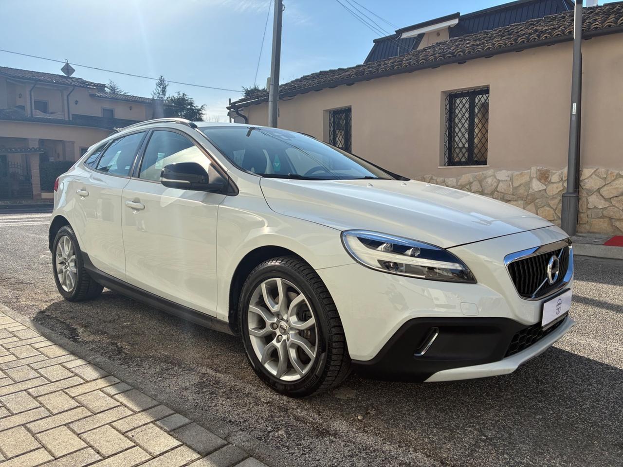 Volvo V40 Cross Country D2 Geartronic