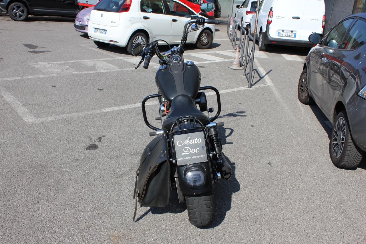 HARLEY-DAVIDSON DYNA STREET BOB