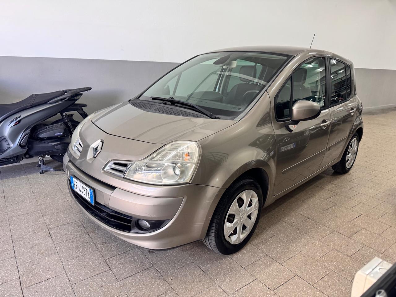 Renault Modus 1.2 75 Cv Live 57.000 KM - 2011