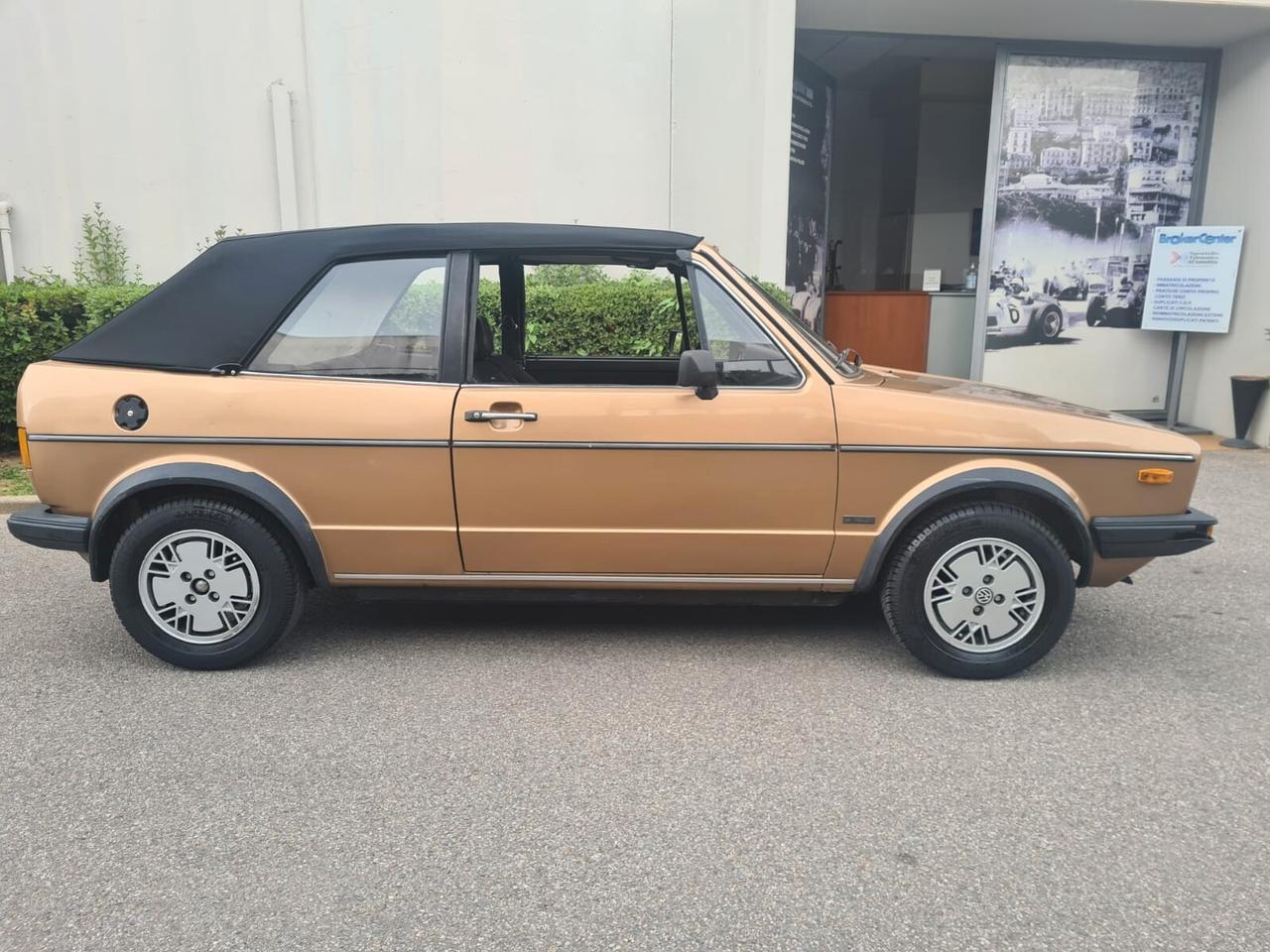 Volkswagen Golf Cabriolet 1100 GL .......A.S.I.