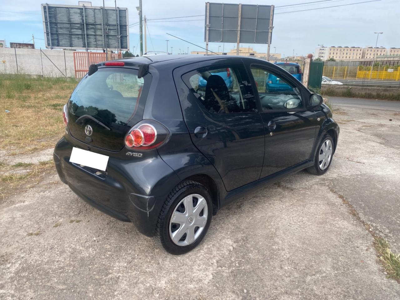 Toyota Aygo 1.0 12V VVT-i 3 porte