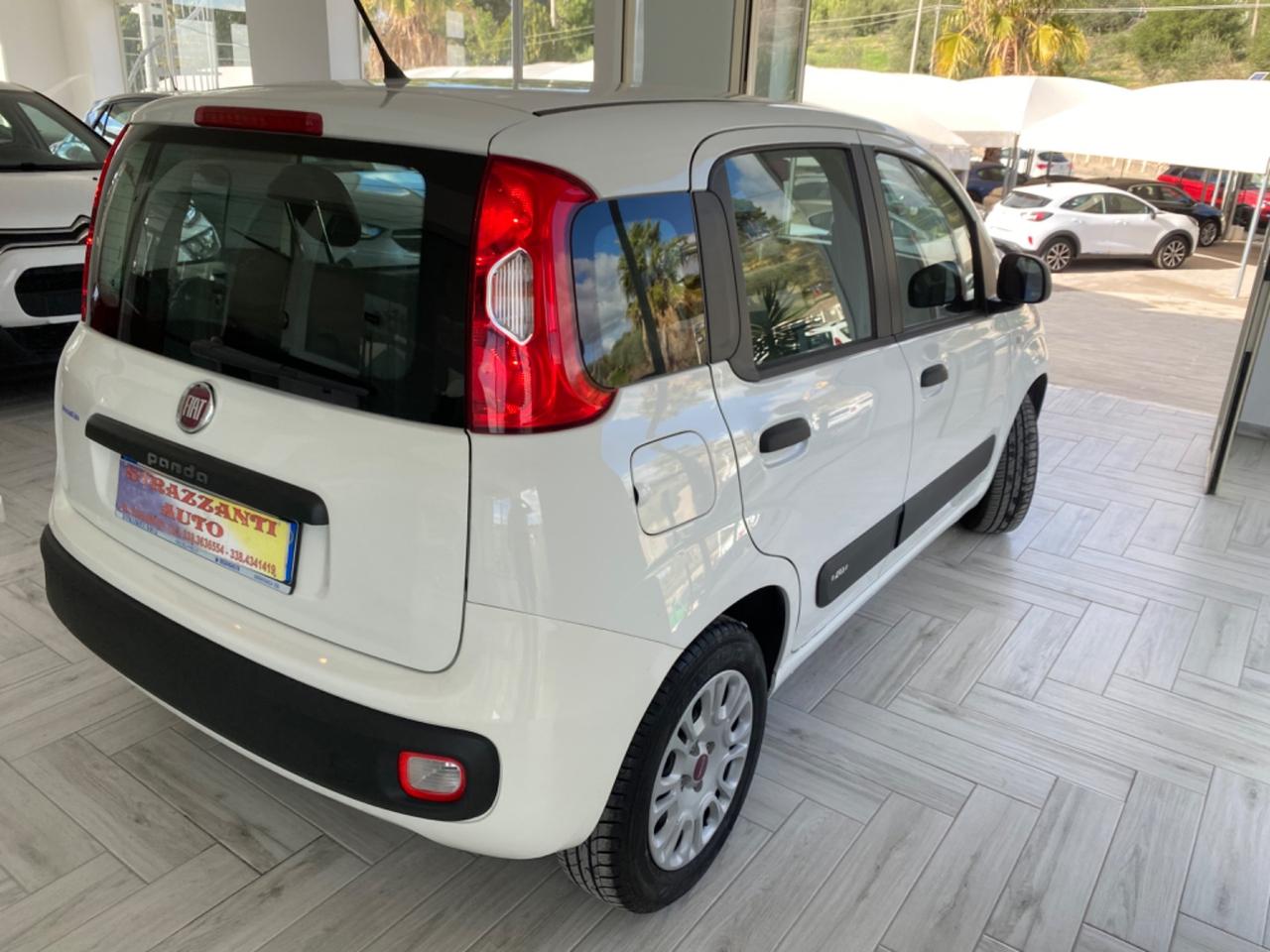 Fiat Panda 1.2 69cv LOUNGE DA VETRINA2017