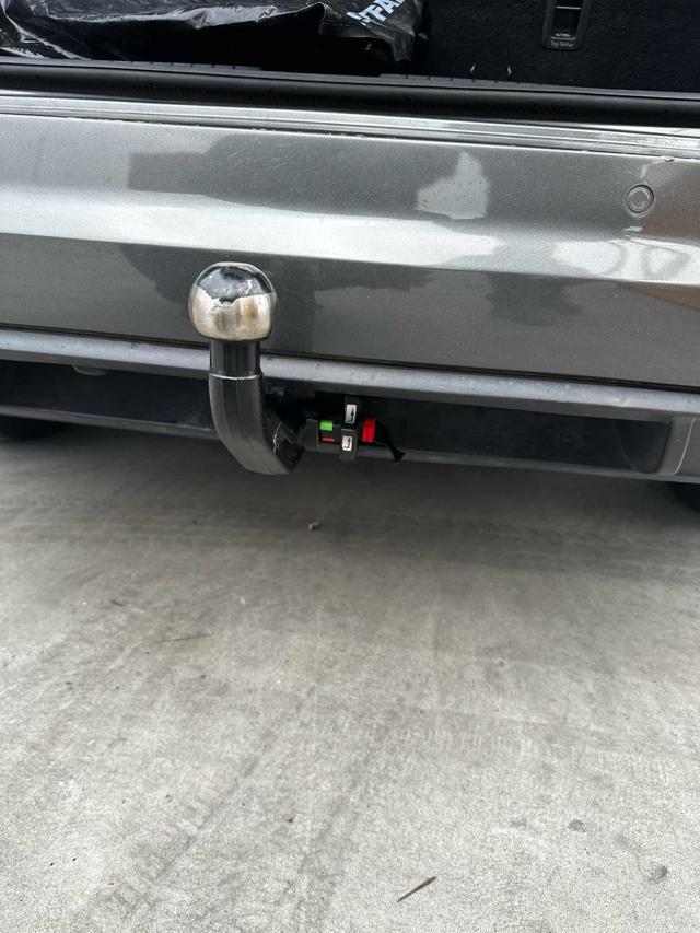 VOLKSWAGEN Touran 1.6 TDI 115 CV SCR DSG 7 POSTI Highline BlueMotion