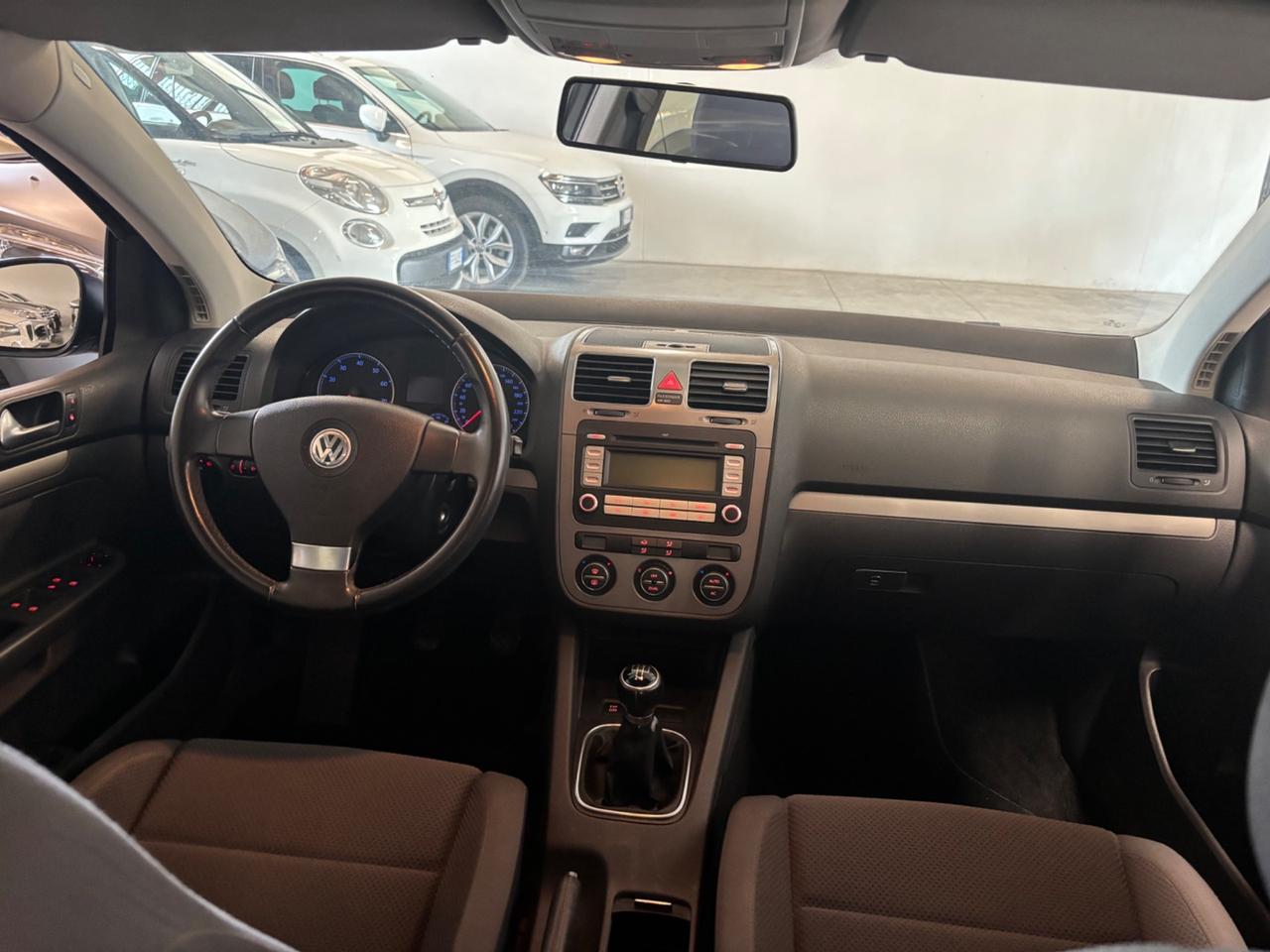 Volkswagen Golf 1.6 BENZINA |OK NEOPATENTATI |
